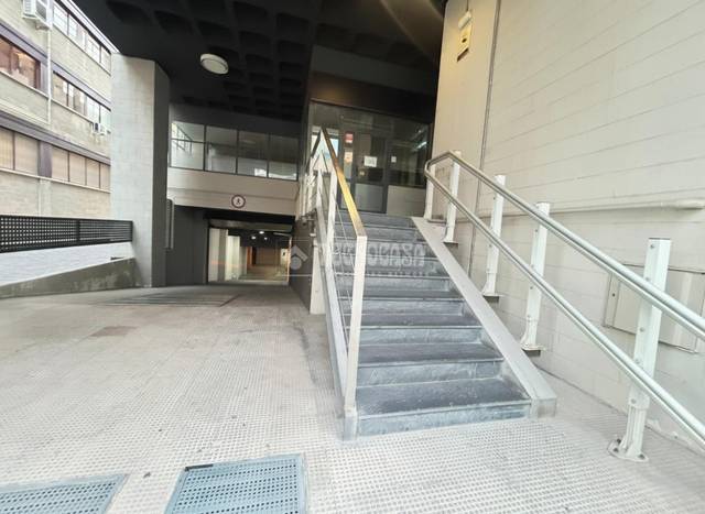 Local comercial en Alquiler en Simancas