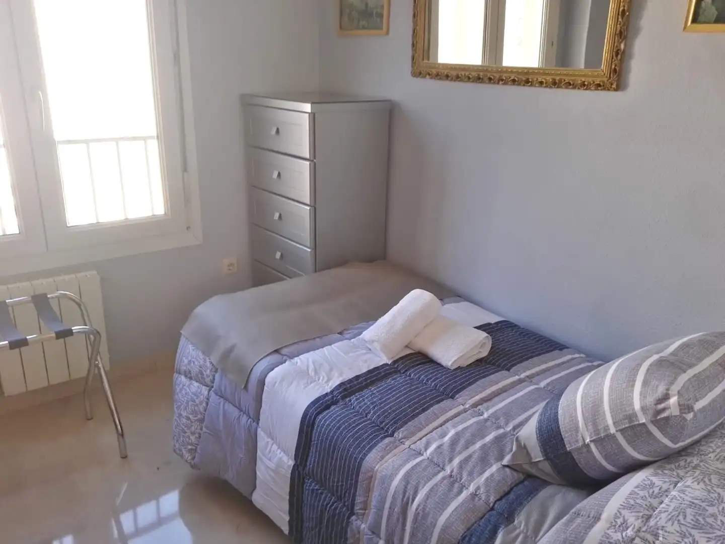 Habitación de Piso en venta en Granada con Aire acondicionado, Calefacción y Amueblado