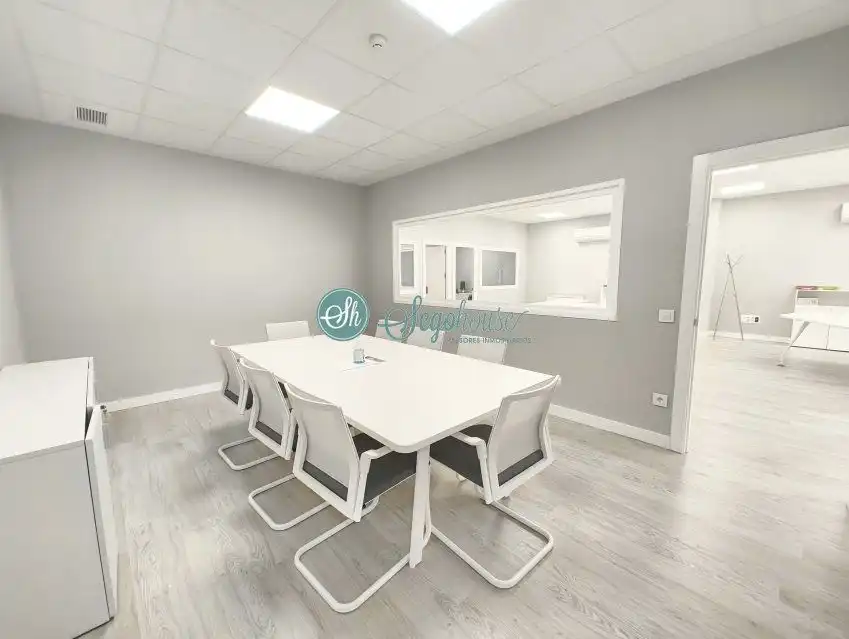 Office for rent in Segovia  with Heating