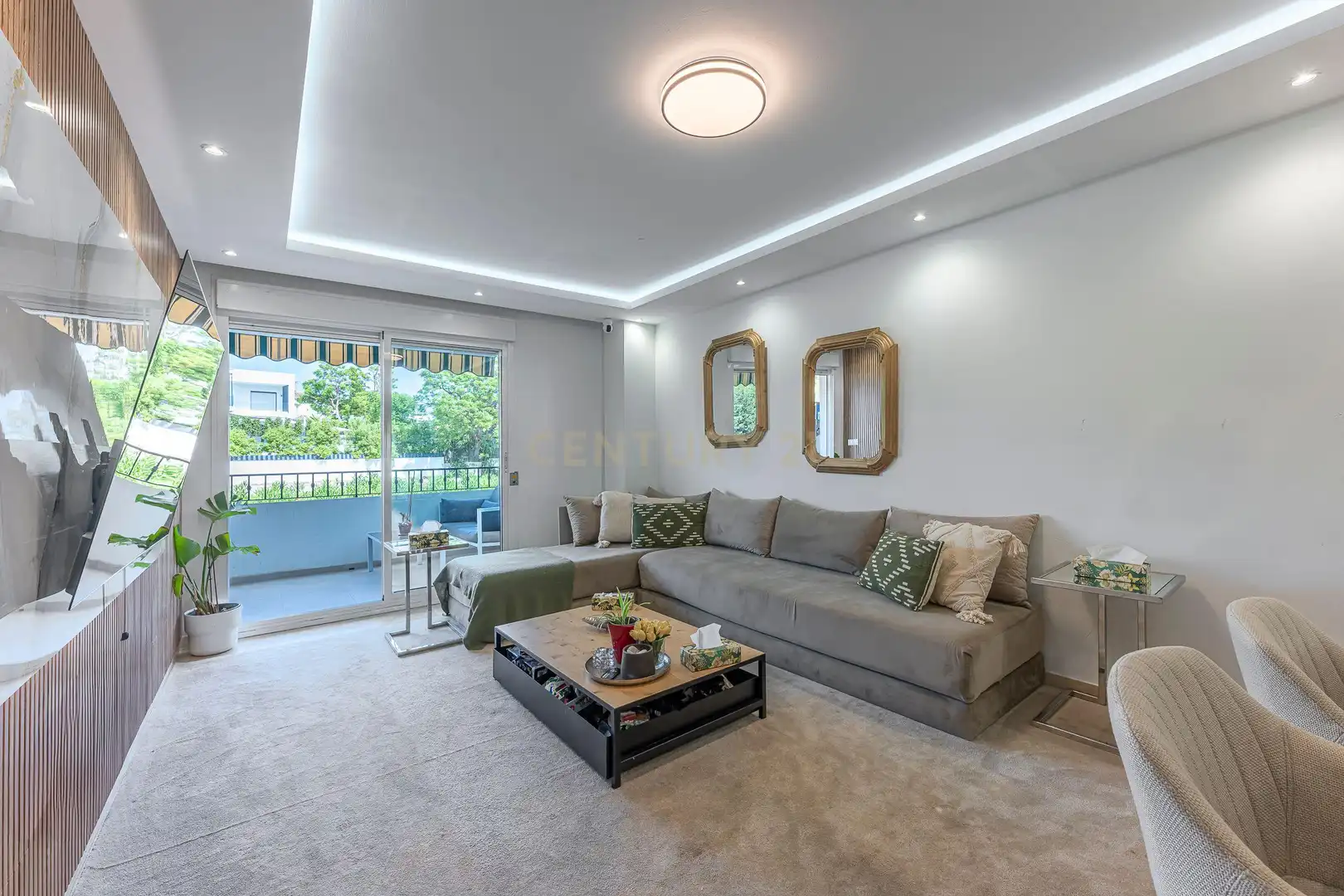 Sala de estar de Apartamento en venta en Marbella con Aire acondicionado, Trastero y Balcón