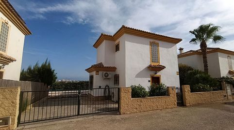 Foto 3 de Casa o xalet en venda a Bonalba - Cotoveta, Mutxamel
