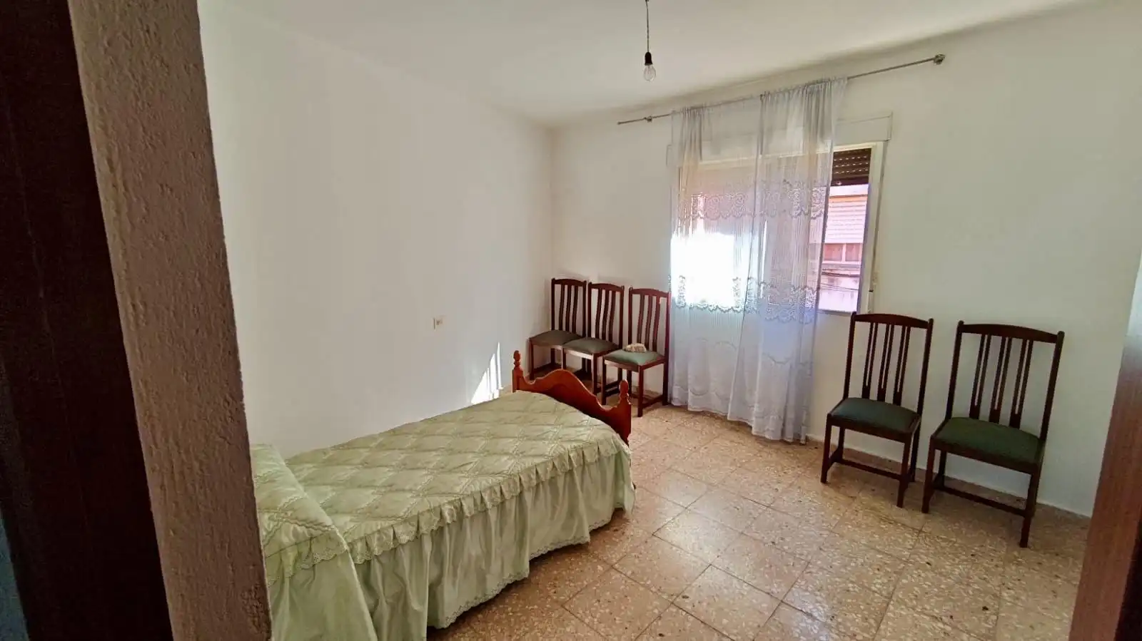 Casa adosada en venta en Mohedas de Granadilla