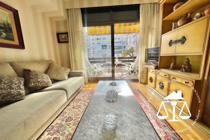 Flat for sale in L'Antiga Esquerra de l'Eixample, Eixample,  Barcelona Capital