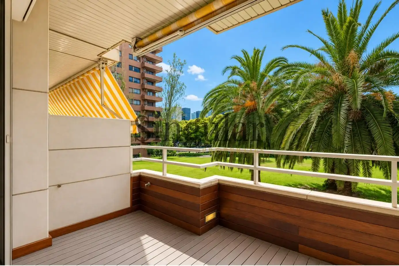 Terraza de Piso en venta en Barcelona con Aire acondicionado, Calefacción y Terraza