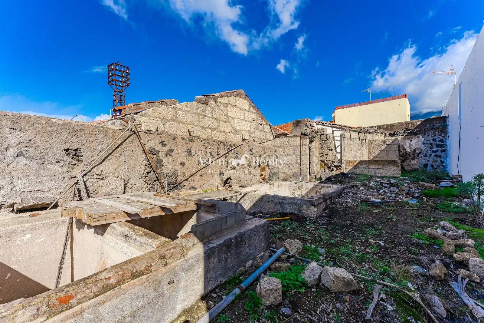Vista exterior de Casa o chalet en venta en Guía de Isora con Jardín privado, Terraza y Trastero