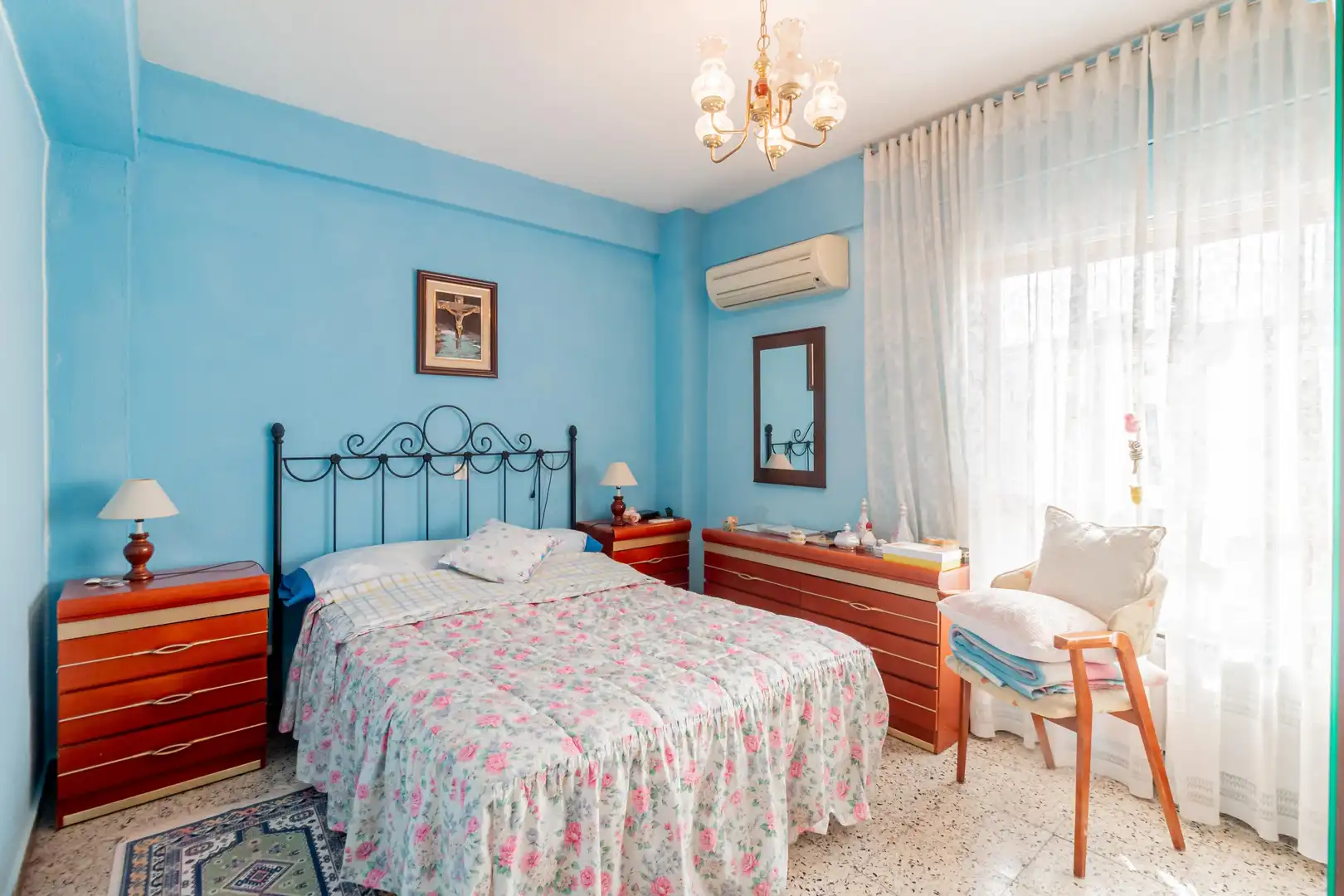 Dormitori de Apartament en venda en Madrid amb Aire condicionat