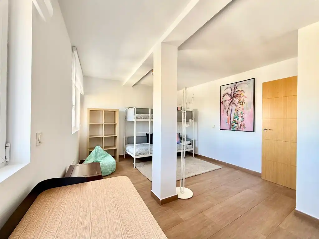 Wohnung zur Miete in Avenida Barcelona, 44, La Trinidad