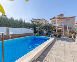 Vista exterior de Casa o xalet en venda en Alhendín amb Aire condicionat, Calefacció i Terrassa