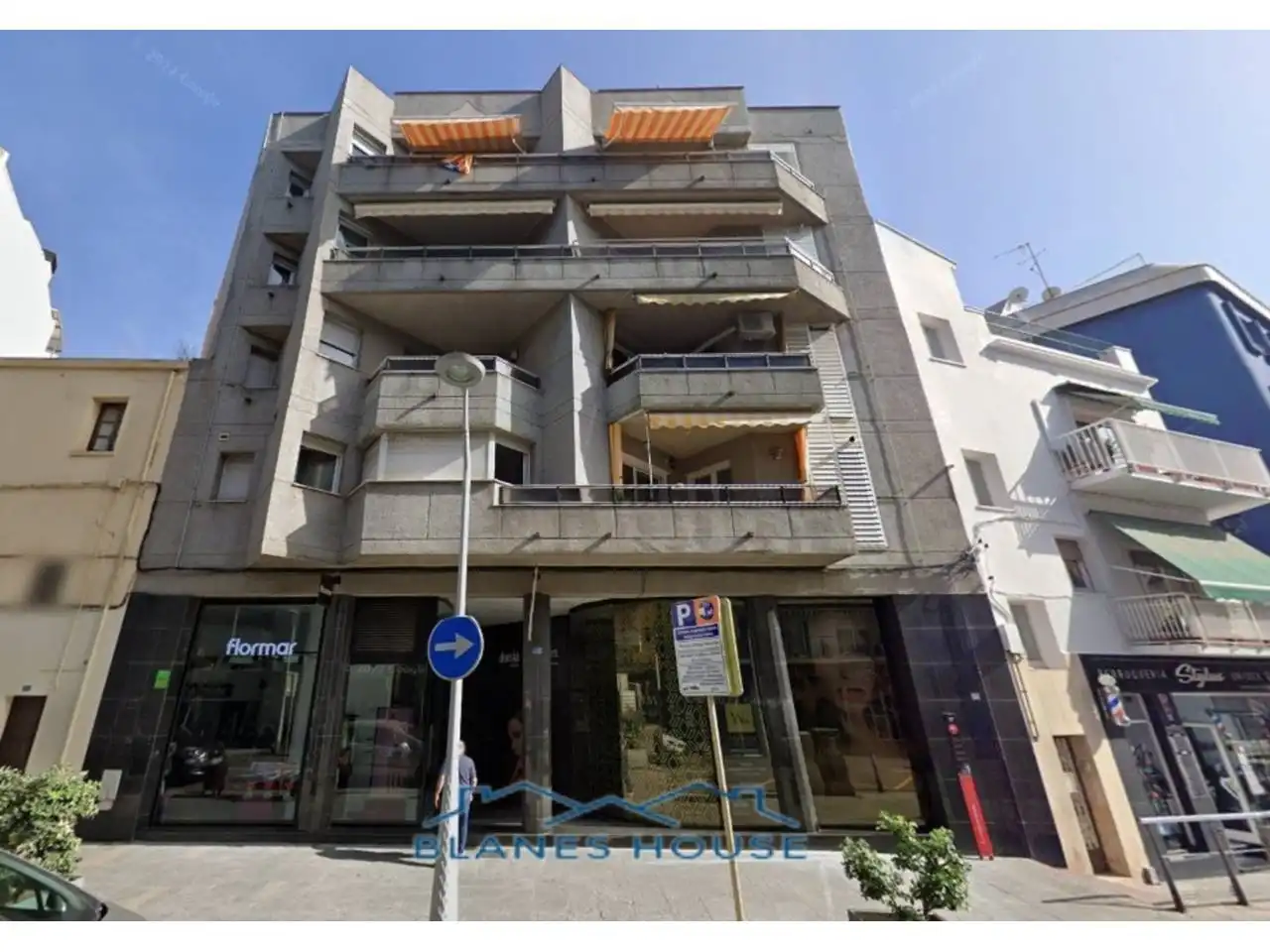 Local comercial en venda a Rambla JOAQUIM RUYRA 32, imagen 2