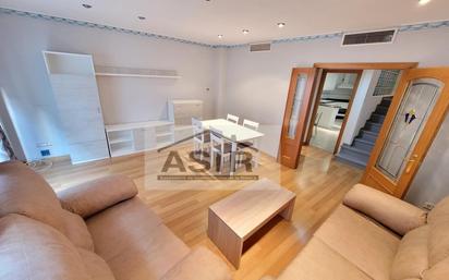 Living room of House or chalet for sale in Alzira  with Air Conditioner and Terrace