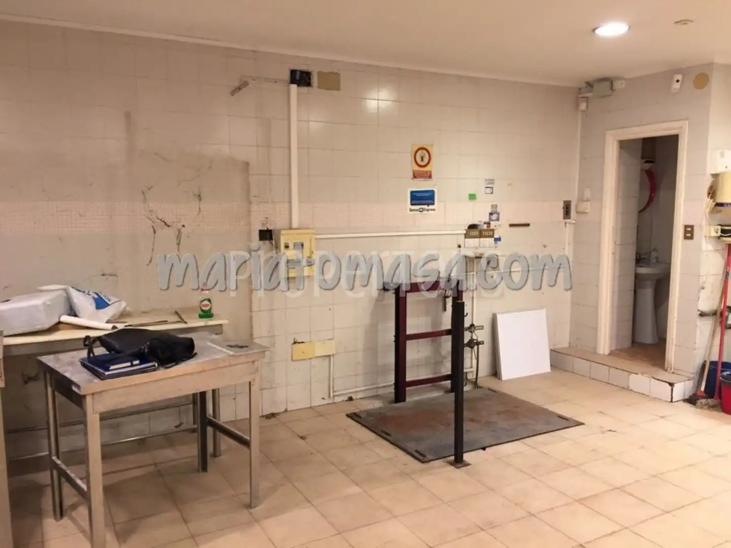 Locale commerciale in vendita a Romo, imagen 6