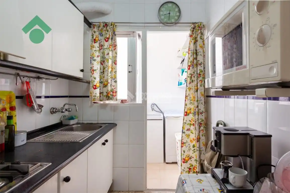 Kitchen of Flat for sale in Almuñécar  with Air Conditioner