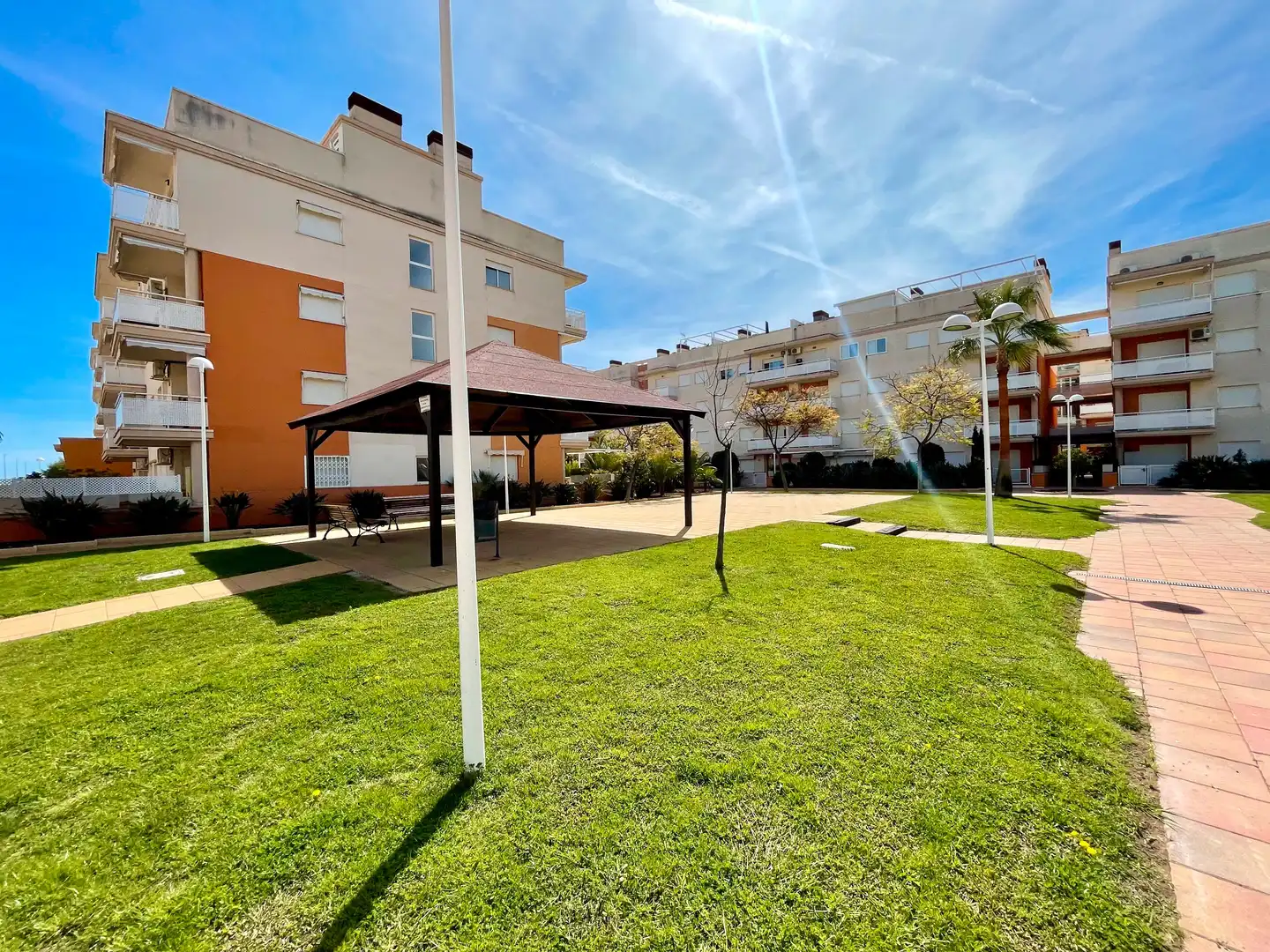 Apartamento de alquiler en V-01, Almenara