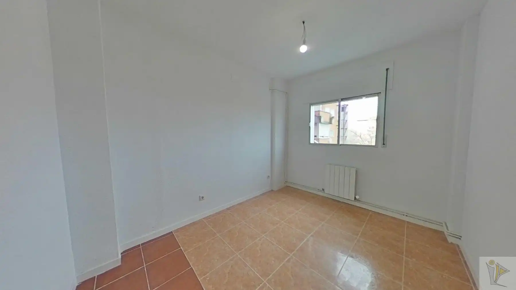 Piso en venta en CL BESOLLA , Abrantes