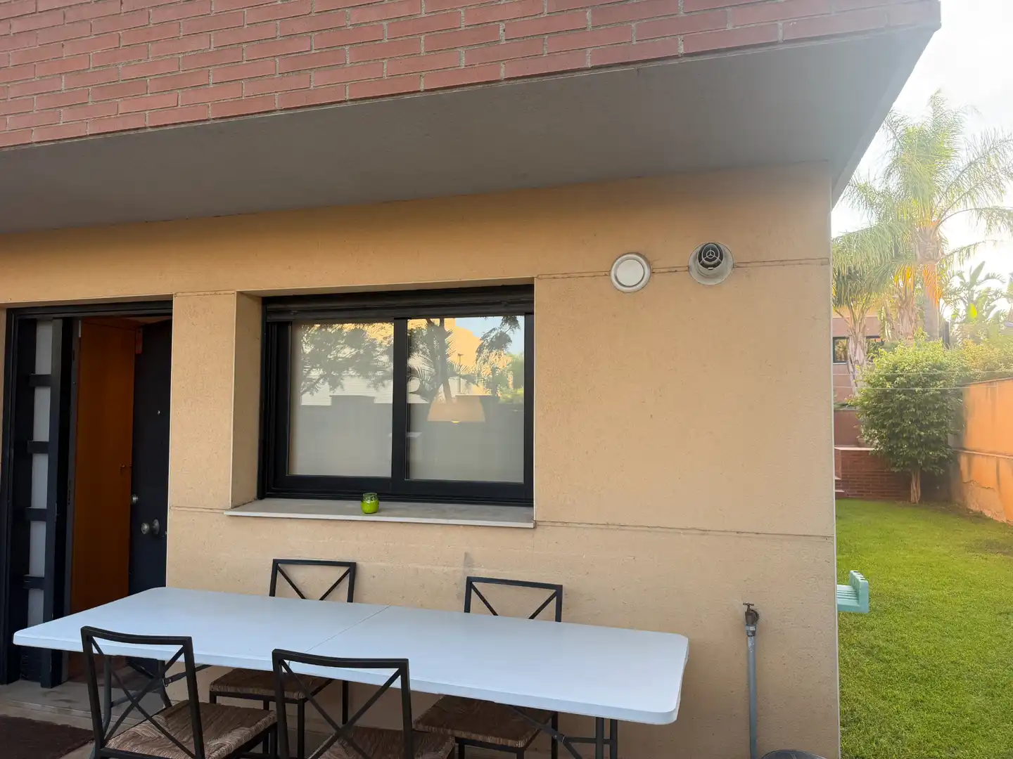 Terrassa de Casa adosada en venda en Cambrils amb Aire condicionat, Calefacció i Jardí privat
