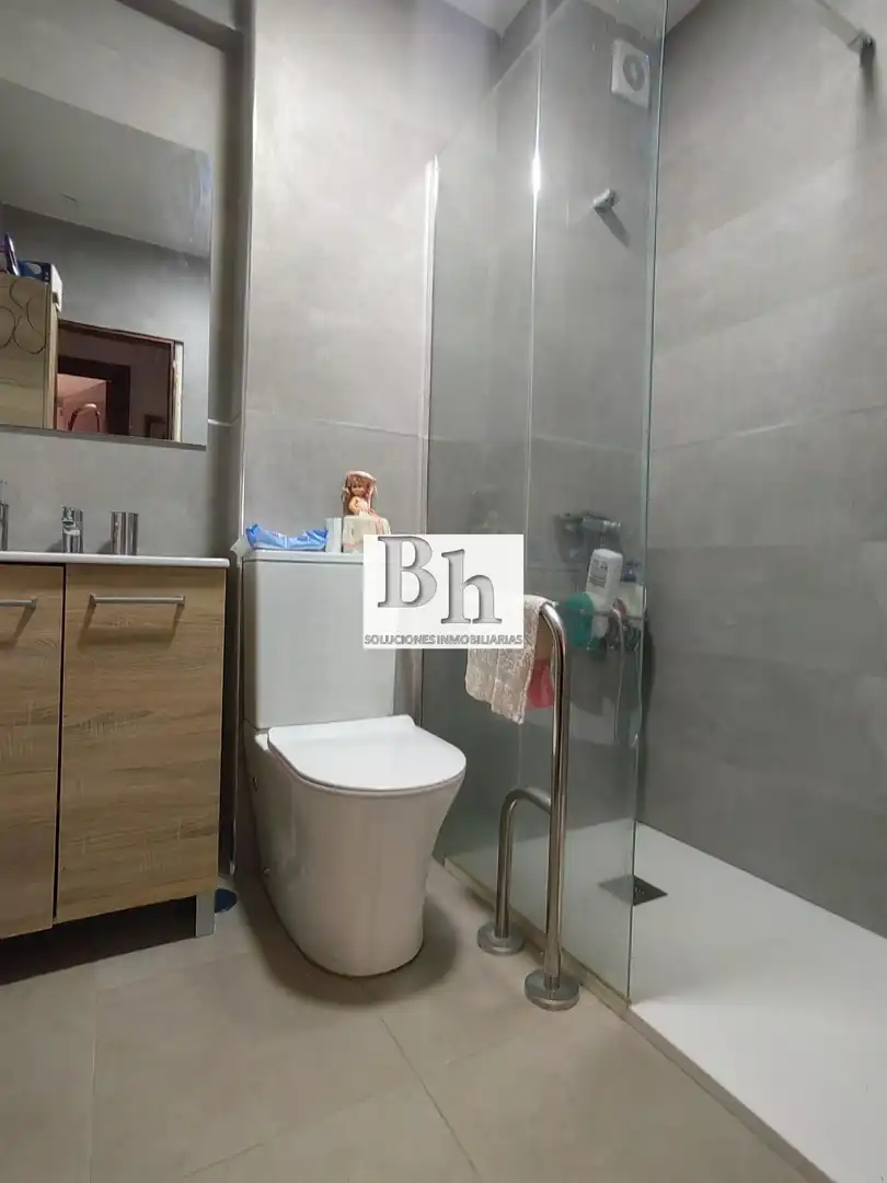 Baño de Piso en venta en Málaga con Terraza