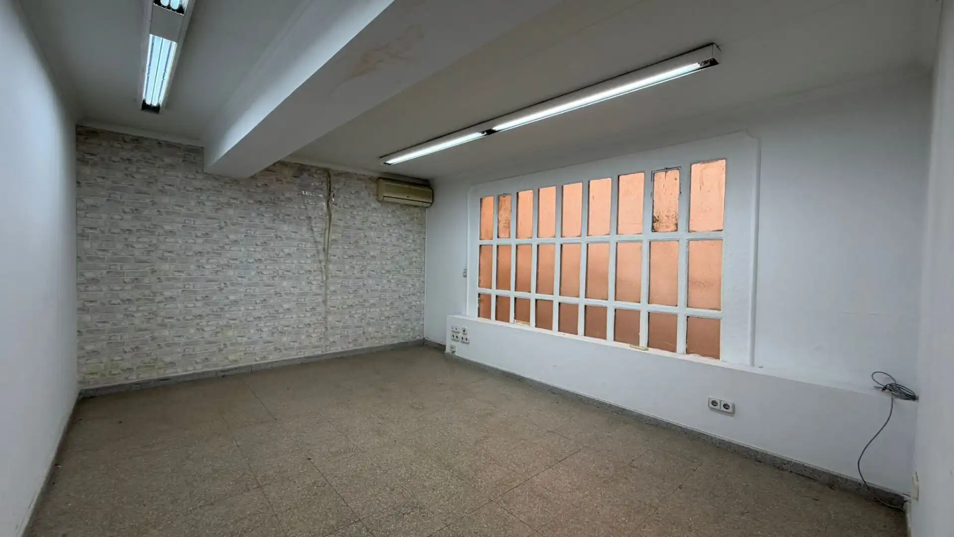 Local comercial en venda a Riu Sud, imagen 17