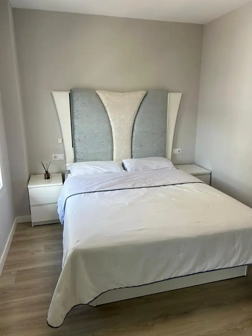 Bedroom of Apartments for rent in Nueva Andalucía