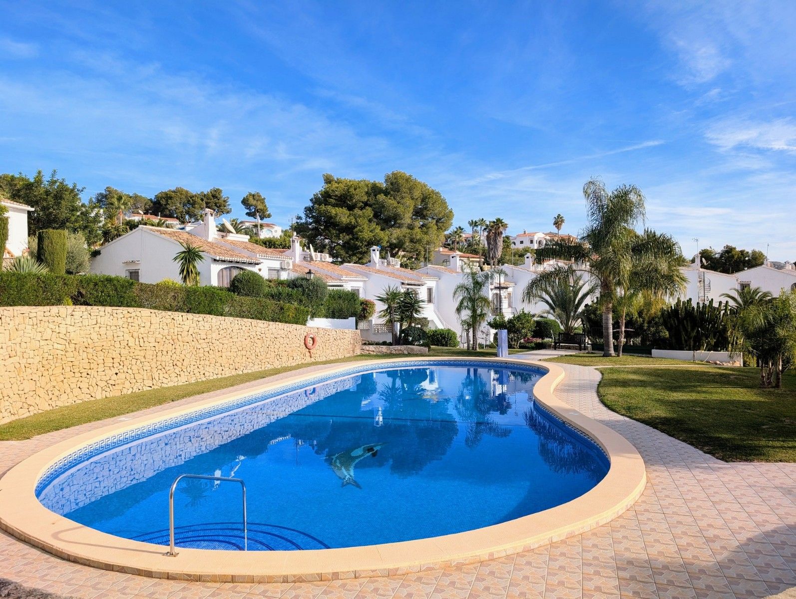Swimming pool of Single-family semi-detached for sale in Moraira