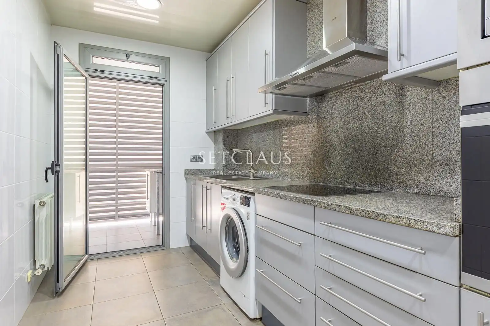 Kitchen of Flat for sale in Badalona  with Air Conditioner, Heating and Terrace
