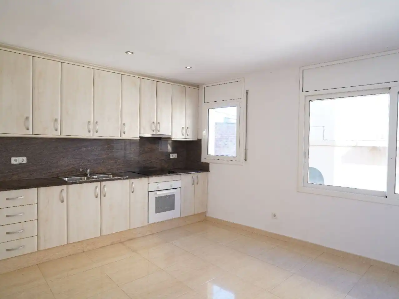 Wohnung zum Verkauf in Carrer del Castell 14, imagen 2