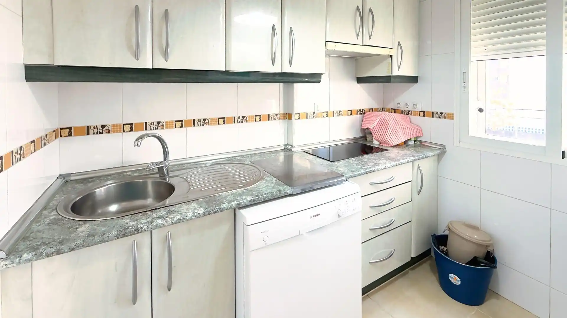 Küche von Wohnung zum Verkauf in Benidorm