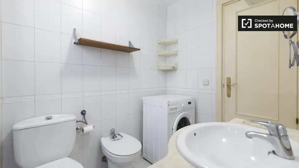 Habitació a Madrid, Madrid