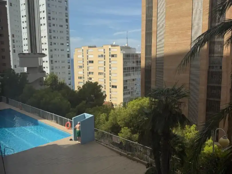 Monolocale con piscina in vendita a Alcalde Manuel Catalán Chana 9, imagen 3