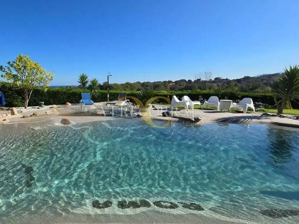 Piscina de Casa o chalet en venta en Llanes con Calefacción, Jardín privado y Terraza