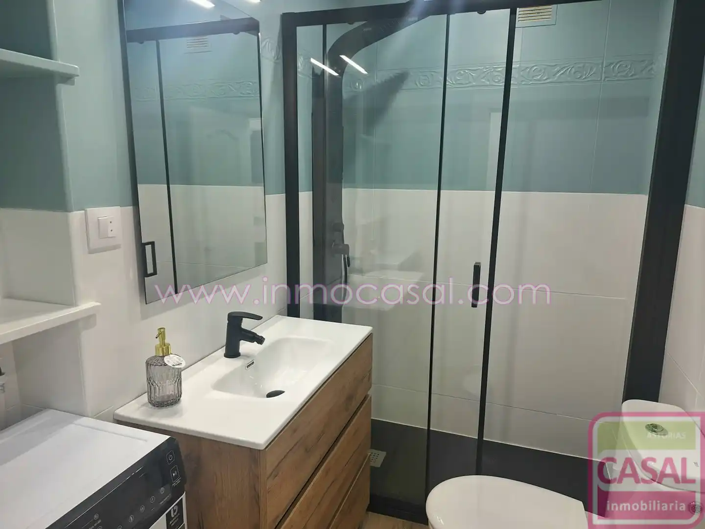 Baño de Piso de alquiler en Mieres (Asturias) con Calefacción y Amueblado