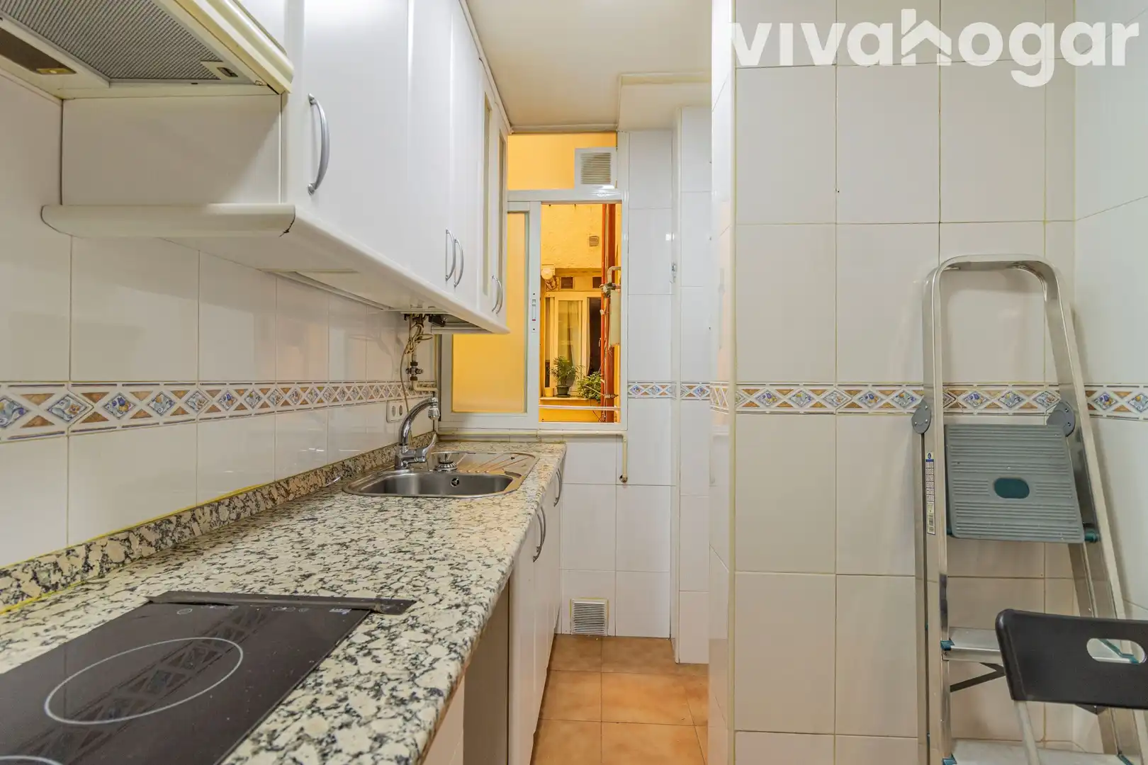 Kitchen of Flat for sale in Madrid  with Air Conditioner, Heating and Terrace