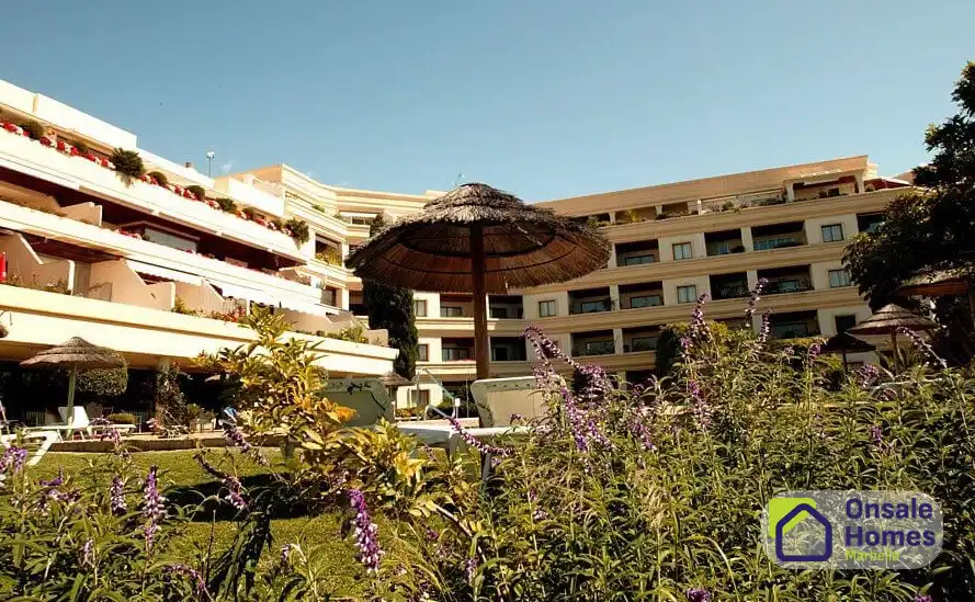 Apartament amb jardí en venda a Nueva Andalucía, imagen 33
