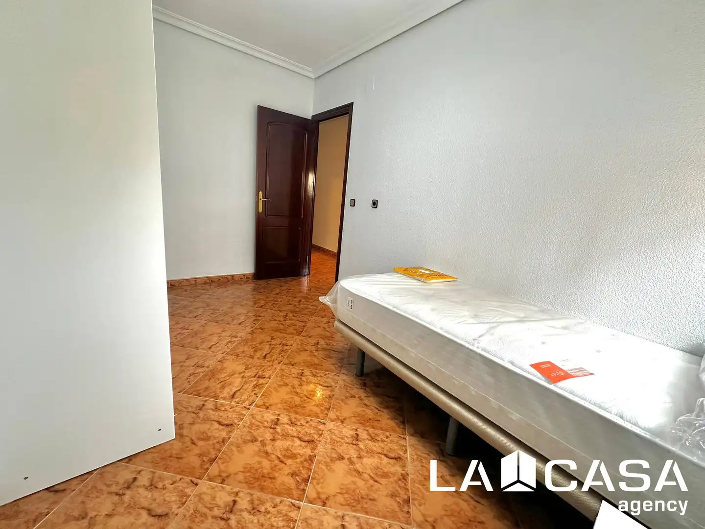 Schlafzimmer von Wohnung zur Miete in Dos Hermanas mit Terrasse