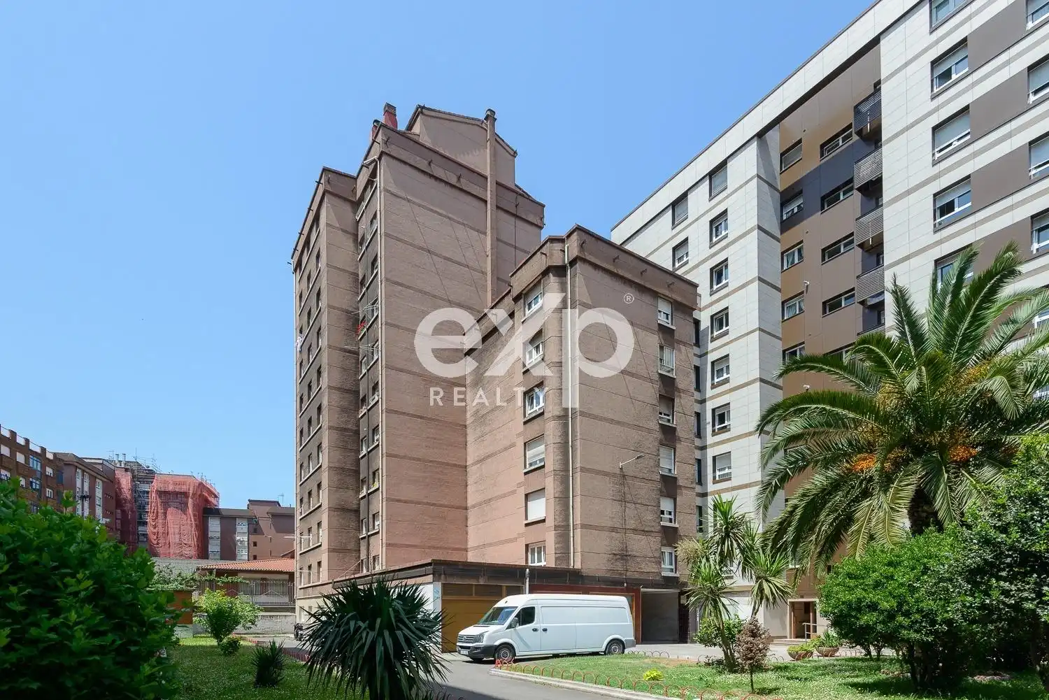 Vista exterior de Pis en venda en Gijón  amb Aire condicionat, Calefacció i Moblat