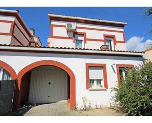 Exterior view of Single-family semi-detached to rent in Cabanillas del Campo  with Air Conditioner and Heating