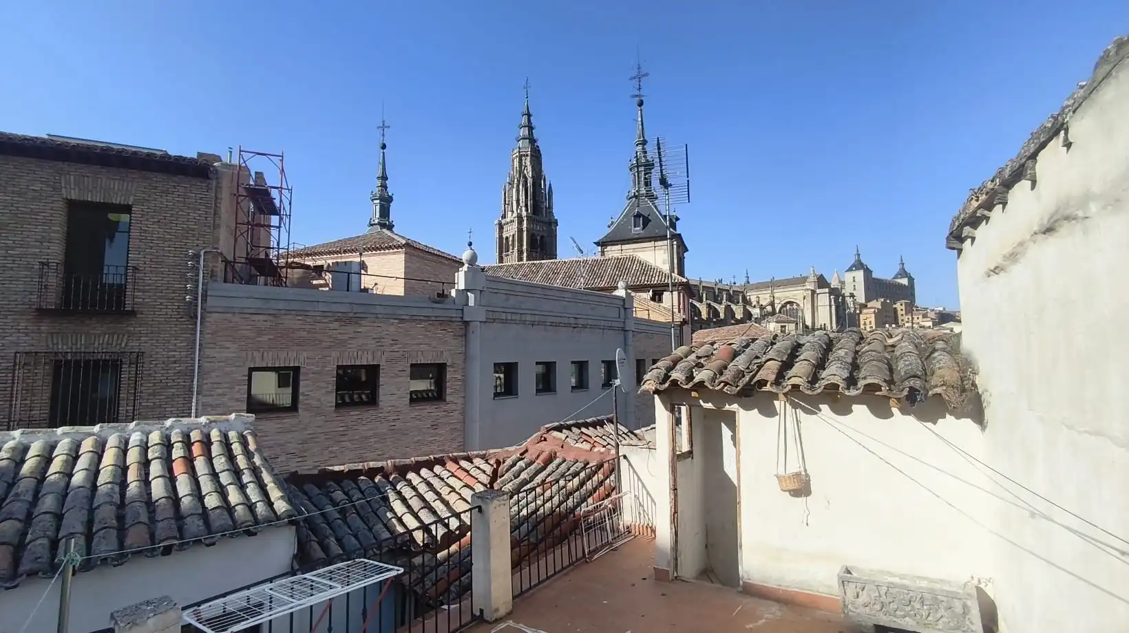 Vista exterior de Piso en venta en Toledo con Terraza
