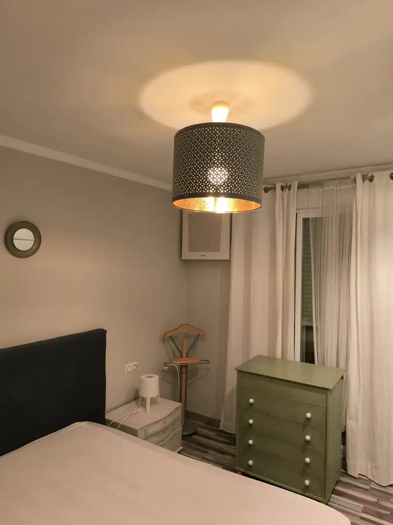 Schlafzimmer von Wohnung zur Miete in Vila-real mit Klimaanlage, Parkett und Terrasse