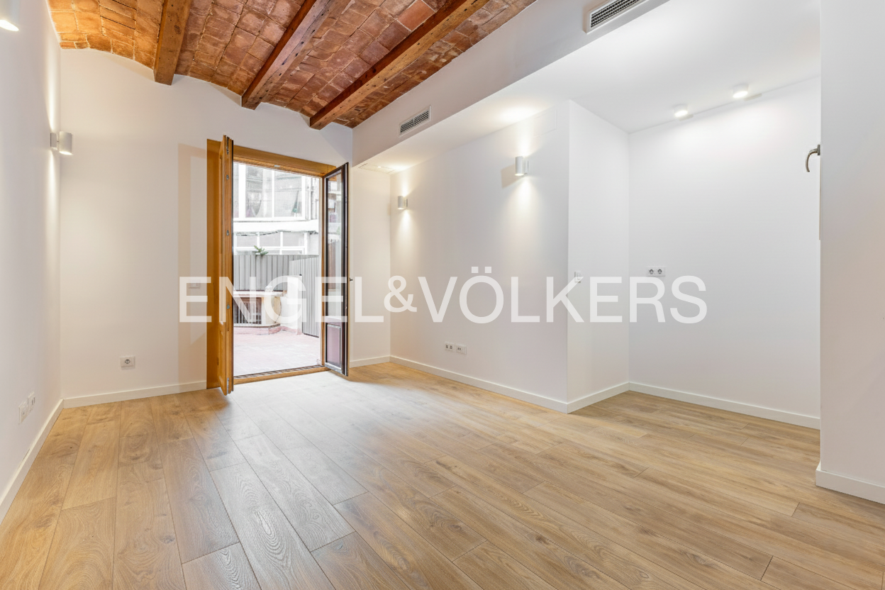Apartament en venda en  Barcelona Capital amb Aire condicionat, Calefacció i Terrassa