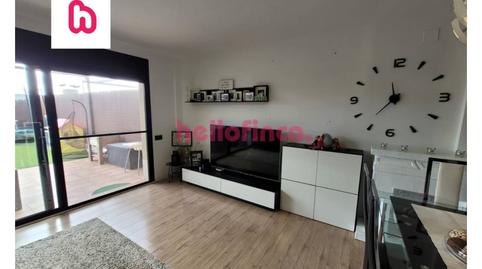 Foto 5 de Casa adosada en venta en Calle Llorers, Santa Maria, Barcelona