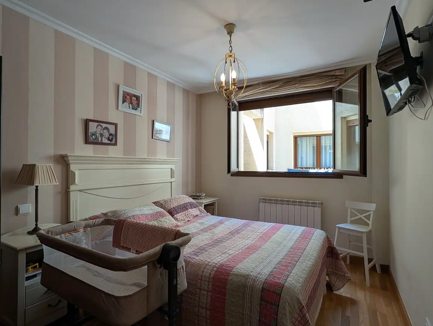 Schlafzimmer von Wohnungen zum Verkauf in Ezcaray mit Heizung, Abstellraum und Möbliert