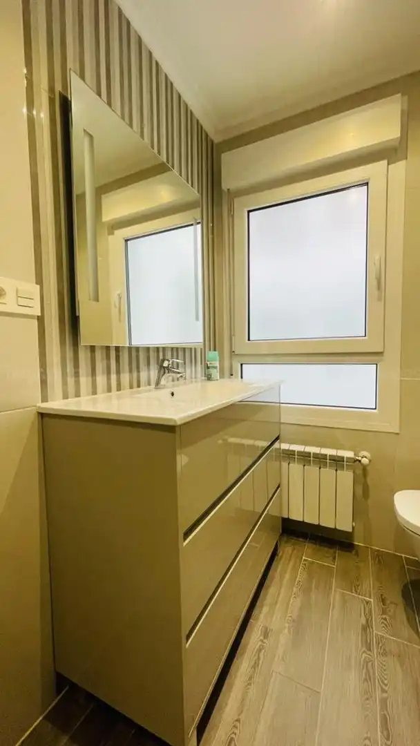 Flat for rent in Gijón - CL PADILLA, Barrio del Centro