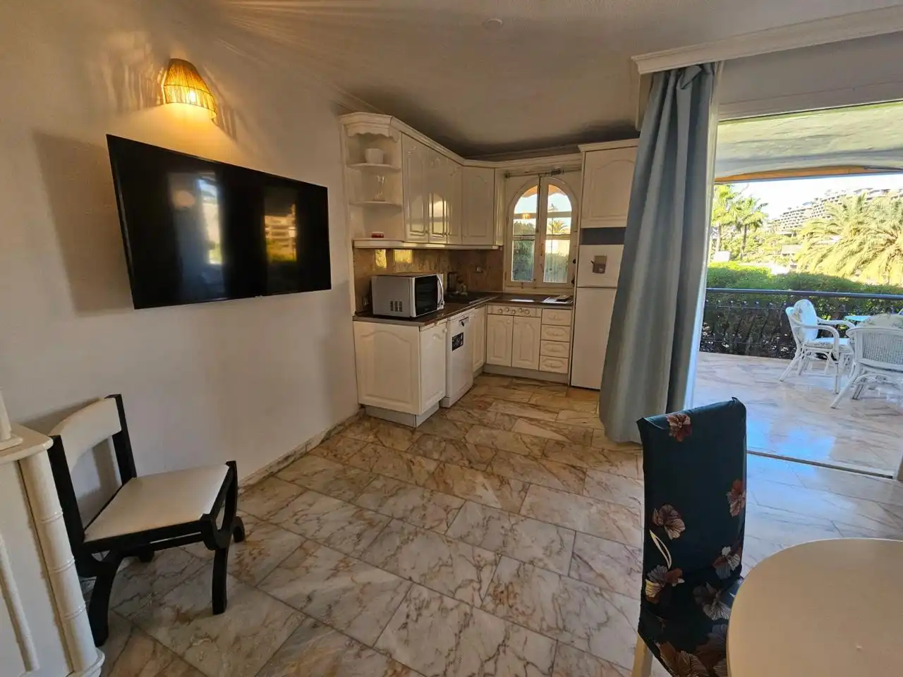 Kitchen of Ground floor for rent in Mogán  with Air Conditioner, Terrace and Furnished