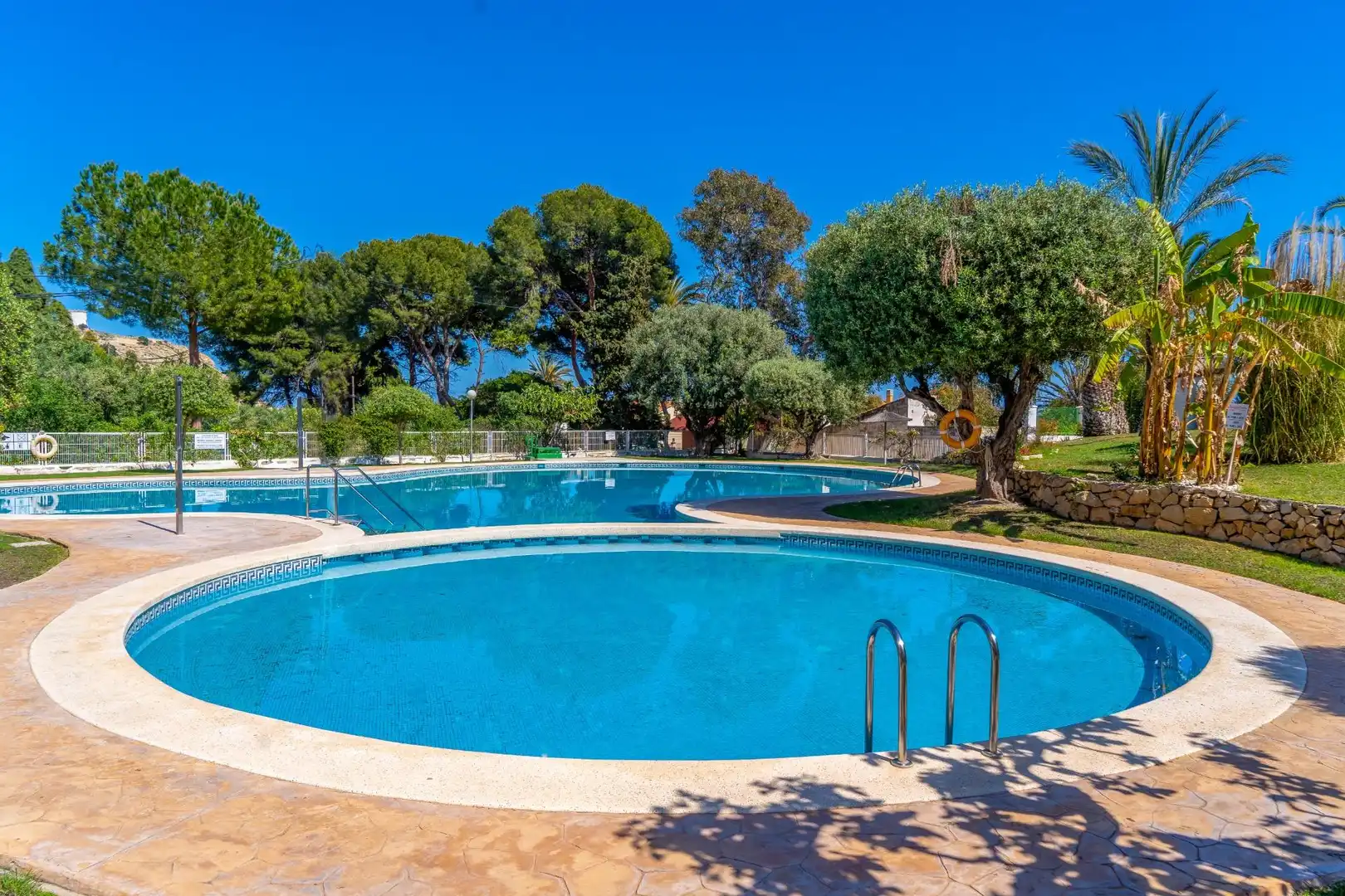 Piscina de Casa adosada en venda en Villajoyosa / La Vila Joiosa amb Aire condicionat, Moblat i Piscina comunitària