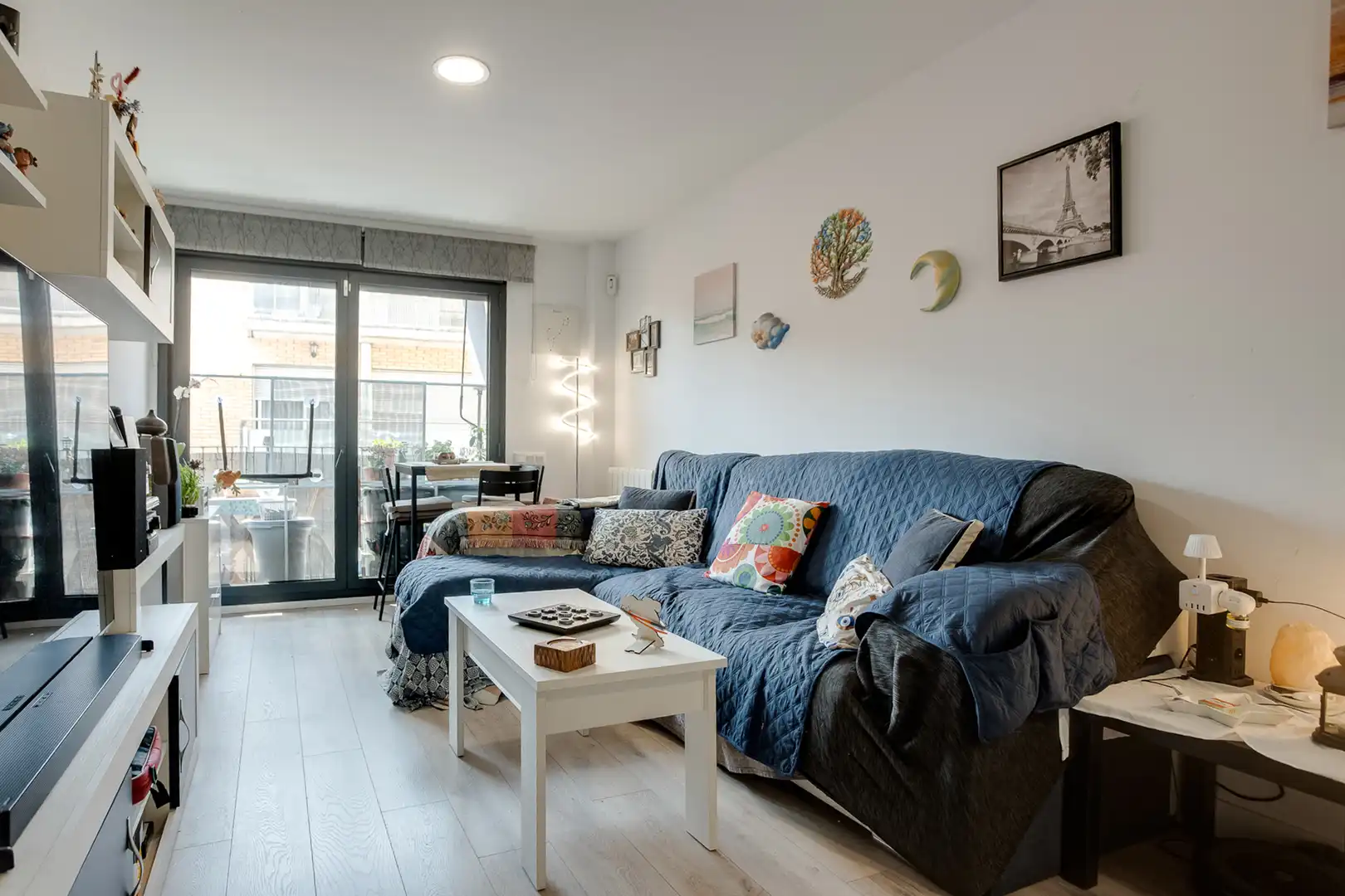 Living room of Flat for sale in Badalona  with Heating, Swimming Pool and Balcony