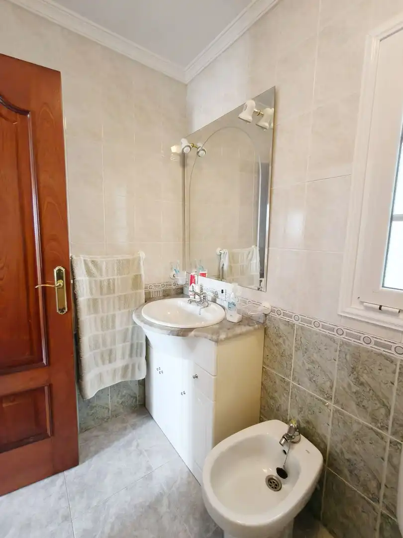 Baño de Piso en venta en Ingenio con Amueblado