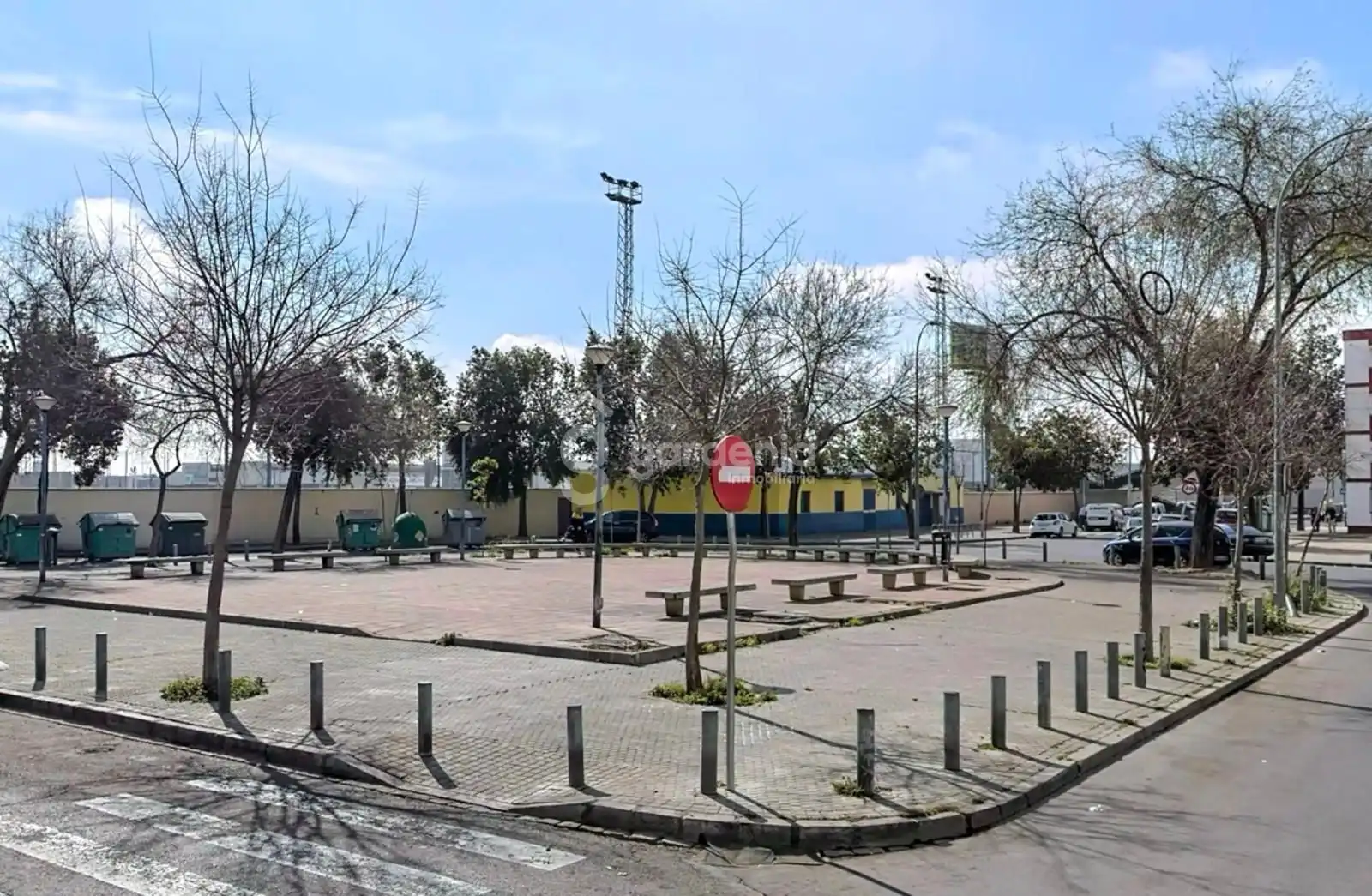 Exterior view of Flat for sale in Sevilla