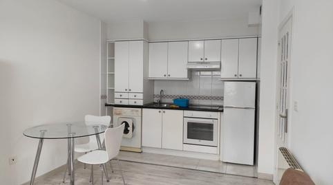 Foto 2 de Apartament en venda a Calle Compostela, Rois, A Coruña