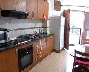 Kitchen of Planta baja for sale in Sant Andreu de la Barca  with Heating and Oven