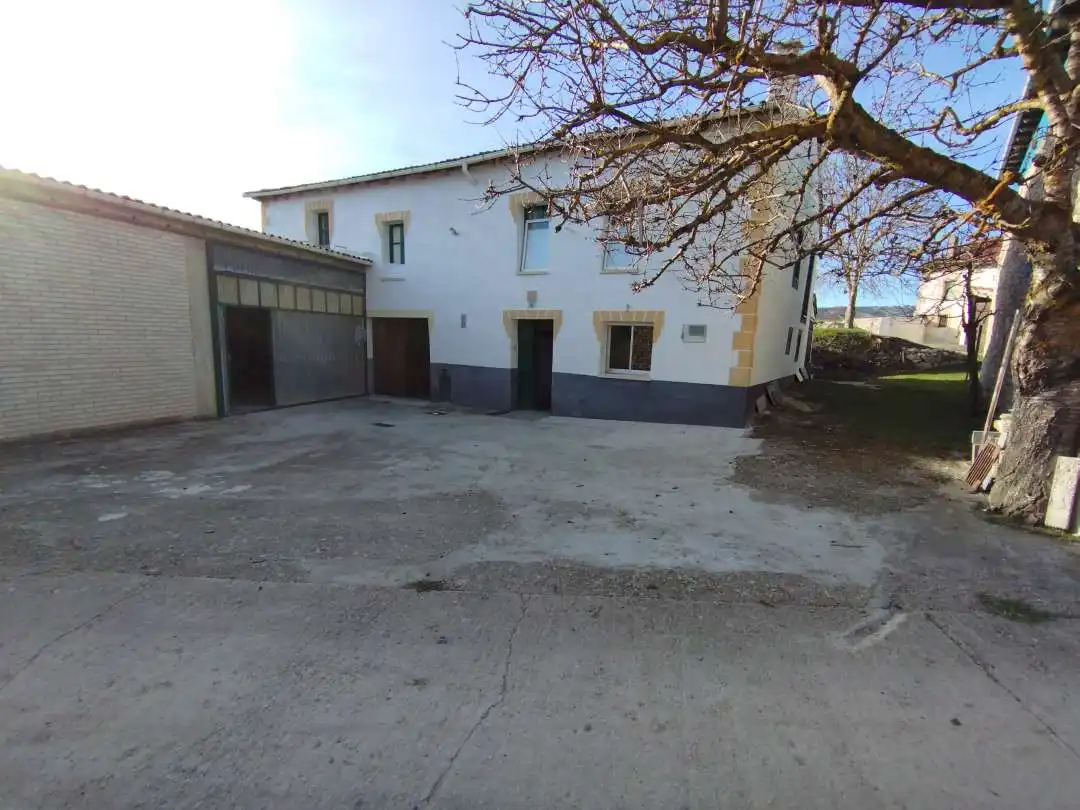 Haus zum Verkauf in Junta de Traslaloma, imagen 13