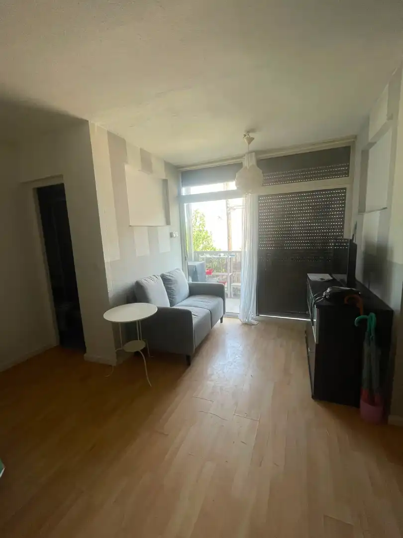 Flat with terrace to rent in Carrer de la Nansa, imagen 2